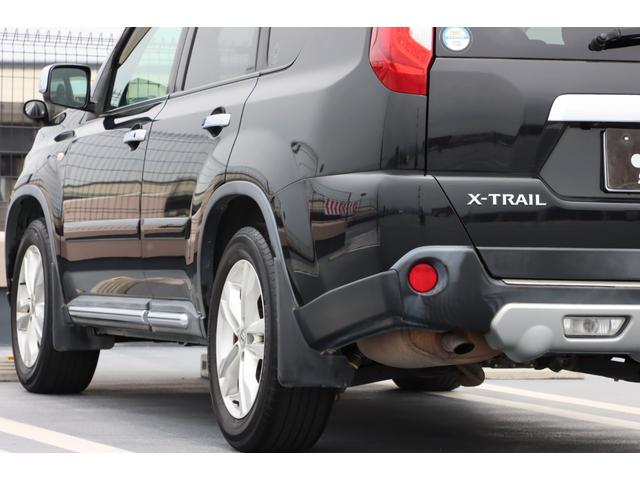 エクストレイル 　ブラックレザーシート／ナビ／バックカメラ／フルセグＴＶ／Ｂｌｕｅｔｏｏｔｈ対応／オートライト／スマートキー／エンジンスターター／シートヒーター／横滑り防止装置／電動格納式ミラー（22枚目）