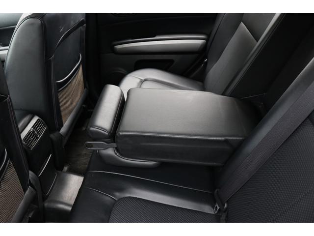 エクストレイル 　ブラックレザーシート／ナビ／バックカメラ／フルセグＴＶ／Ｂｌｕｅｔｏｏｔｈ対応／オートライト／スマートキー／エンジンスターター／シートヒーター／横滑り防止装置／電動格納式ミラー（43枚目）