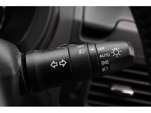 エクストレイル 　ブラックレザーシート／ナビ／バックカメラ／フルセグＴＶ／Ｂｌｕｅｔｏｏｔｈ対応／オートライト／スマートキー／エンジンスターター／シートヒーター／横滑り防止装置／電動格納式ミラー（54枚目）