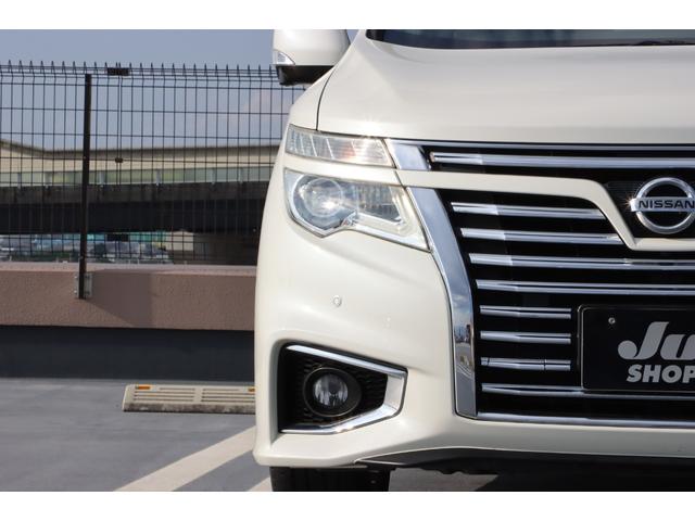 エルグランド 250ハイウェイスター 両側パワスラ/リアエンターテイメント/全方位カメラ/純正ナビ/フルセグTV/Bluetooth対応/Pバックドア/クルコン/Hレザーシート/ETC/インテリキー/LEDヘッドライト/(9枚目)