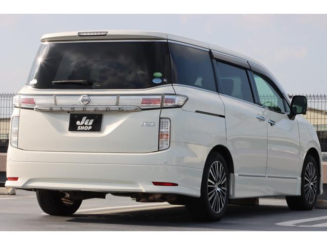 エルグランド 250ハイウェイスター 両側パワスラ/リアエンターテイメント/全方位カメラ/純正ナビ/フルセグTV/Bluetooth対応/Pバックドア/クルコン/Hレザーシート/ETC/インテリキー/LEDヘッドライト/(18枚目)