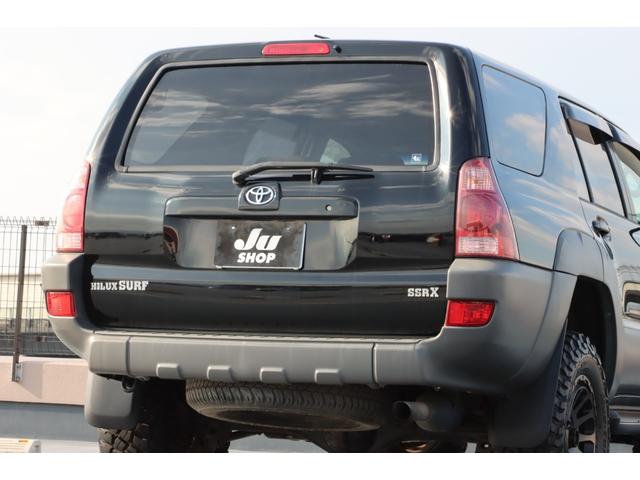 ハイラックスサーフ SSR-X アメリカンバージョン デルタフォース17インチアルミホイール/社外足廻り/タイヤ265/70/R17/Bluetooth対応/ETC/ナビ/フルセグTV/保証書/取説/キーレス/オートエアコン/オートライト(18枚目)