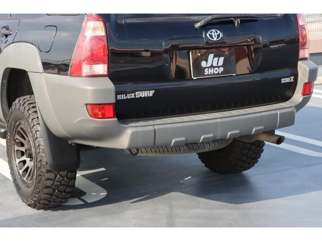 ハイラックスサーフ SSR-X アメリカンバージョン デルタフォース17インチアルミホイール/社外足廻り/タイヤ265/70/R17/Bluetooth対応/ETC/ナビ/フルセグTV/保証書/取説/キーレス/オートエアコン/オートライト(23枚目)
