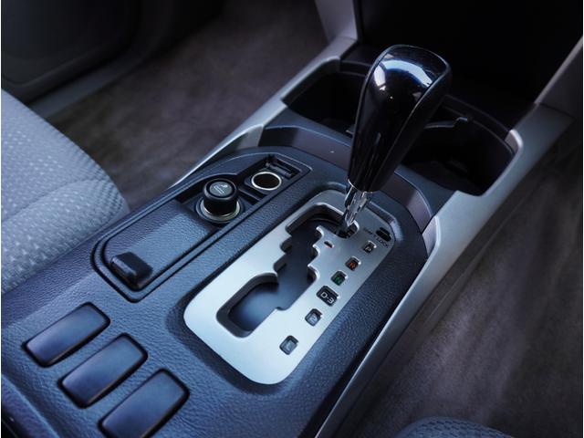 ハイラックスサーフ SSR-X アメリカンバージョン デルタフォース17インチアルミホイール/社外足廻り/タイヤ265/70/R17/Bluetooth対応/ETC/ナビ/フルセグTV/保証書/取説/キーレス/オートエアコン/オートライト(38枚目)