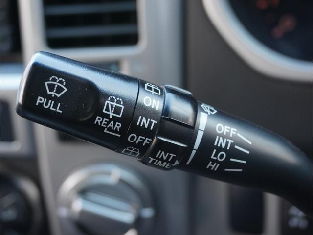 ハイラックスサーフ SSR-X アメリカンバージョン デルタフォース17インチアルミホイール/社外足廻り/タイヤ265/70/R17/Bluetooth対応/ETC/ナビ/フルセグTV/保証書/取説/キーレス/オートエアコン/オートライト(63枚目)