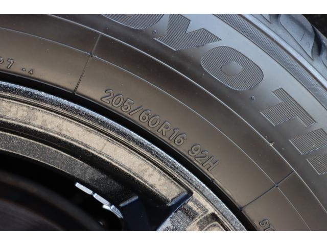 ヴォクシー ハイブリッドＶ　社外１６インチアルミホイール／ＬＥＤヘッドライト／パワスラ／前後ドラレコ／バックカメラ／純正ナビ／フルセグＴＶ／Ｂｌｕｅｔｏｏｔｈ／ＵＳＢ接続／シートヒーター／クルコン／オートライト／スマートキー２本（13枚目）