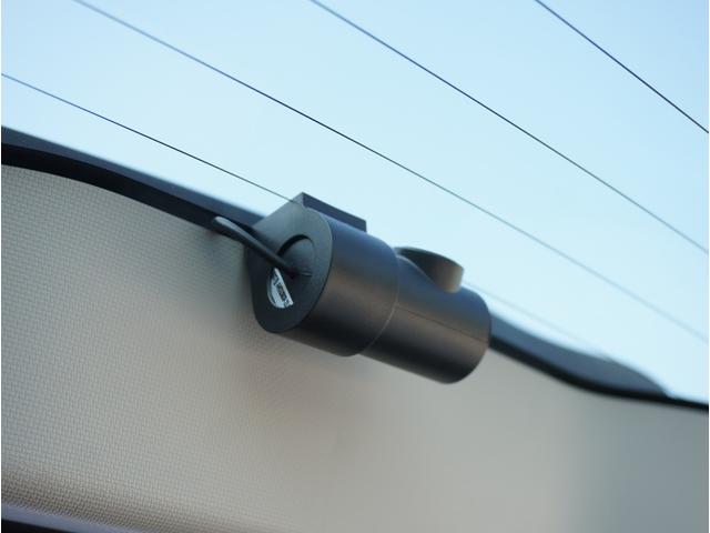 ヴォクシー ハイブリッドＶ　社外１６インチアルミホイール／ＬＥＤヘッドライト／パワスラ／前後ドラレコ／バックカメラ／純正ナビ／フルセグＴＶ／Ｂｌｕｅｔｏｏｔｈ／ＵＳＢ接続／シートヒーター／クルコン／オートライト／スマートキー２本（25枚目）