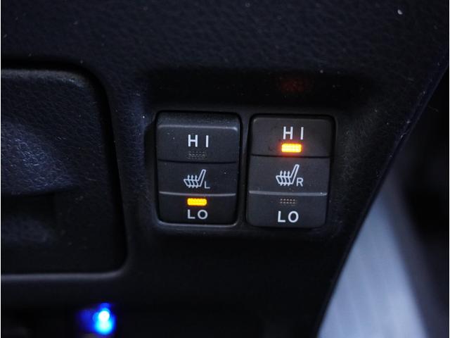 ヴォクシー ハイブリッドＶ　社外１６インチアルミホイール／ＬＥＤヘッドライト／パワスラ／前後ドラレコ／バックカメラ／純正ナビ／フルセグＴＶ／Ｂｌｕｅｔｏｏｔｈ／ＵＳＢ接続／シートヒーター／クルコン／オートライト／スマートキー２本（42枚目）