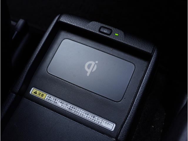 ヴォクシー ハイブリッドＶ　社外１６インチアルミホイール／ＬＥＤヘッドライト／パワスラ／前後ドラレコ／バックカメラ／純正ナビ／フルセグＴＶ／Ｂｌｕｅｔｏｏｔｈ／ＵＳＢ接続／シートヒーター／クルコン／オートライト／スマートキー２本（45枚目）