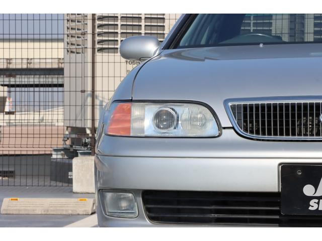 アリスト ３．０Ｑ　ワンオーナー車／サンルーフ／空気清浄機／両席パワーシート／オートライト／純正オーディオ／キーレス／電動格納式ミラー／（9枚目）