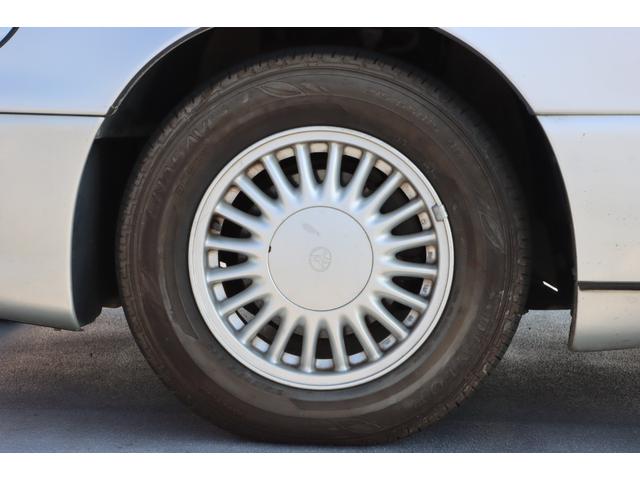 アリスト ３．０Ｑ　ワンオーナー車／サンルーフ／空気清浄機／両席パワーシート／オートライト／純正オーディオ／キーレス／電動格納式ミラー／（14枚目）