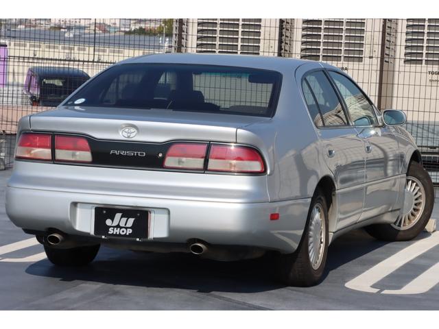 アリスト ３．０Ｑ　ワンオーナー車／サンルーフ／空気清浄機／両席パワーシート／オートライト／純正オーディオ／キーレス／電動格納式ミラー／（16枚目）