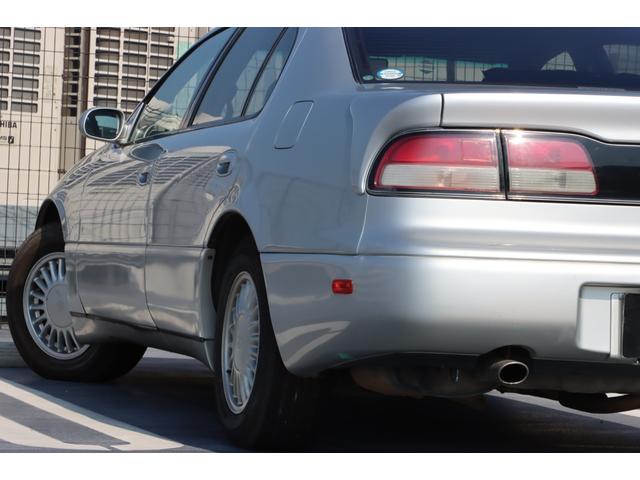 アリスト ３．０Ｑ　ワンオーナー車／サンルーフ／空気清浄機／両席パワーシート／オートライト／純正オーディオ／キーレス／電動格納式ミラー／（23枚目）