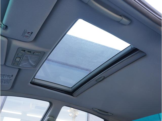 アリスト ３．０Ｑ　ワンオーナー車／サンルーフ／空気清浄機／両席パワーシート／オートライト／純正オーディオ／キーレス／電動格納式ミラー／（28枚目）