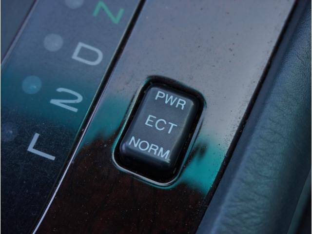 アリスト ３．０Ｑ　ワンオーナー車／サンルーフ／空気清浄機／両席パワーシート／オートライト／純正オーディオ／キーレス／電動格納式ミラー／（37枚目）