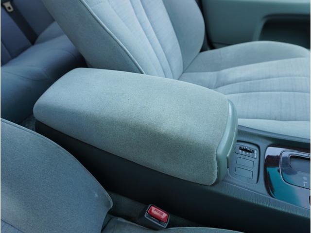 アリスト ３．０Ｑ　ワンオーナー車／サンルーフ／空気清浄機／両席パワーシート／オートライト／純正オーディオ／キーレス／電動格納式ミラー／（53枚目）