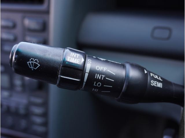 アリスト ３．０Ｑ　ワンオーナー車／サンルーフ／空気清浄機／両席パワーシート／オートライト／純正オーディオ／キーレス／電動格納式ミラー／（61枚目）