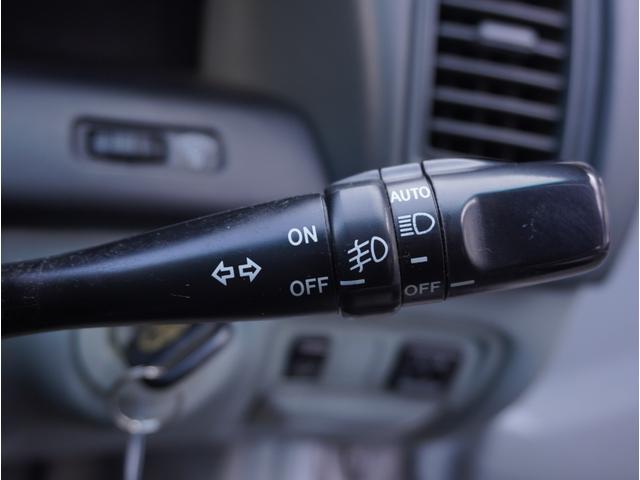 アリスト ３．０Ｑ　ワンオーナー車／サンルーフ／空気清浄機／両席パワーシート／オートライト／純正オーディオ／キーレス／電動格納式ミラー／（62枚目）