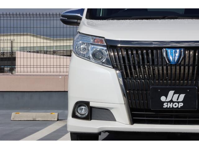 エスクァイア ハイブリッドＧｉ　ブラックテーラード　ブラックレザーシート（ヒーター付）／リアエンターテイメント／純正ナビ／フルセグＴＶ／Ｂｌｕｅｔｏｏｔｈ対応／ＵＳＢ接続可／スマートキー２本／両側パワスラ／ＥＴＣ／Ｐスタート／クルコン／ＬＥＤヘッド（11枚目）