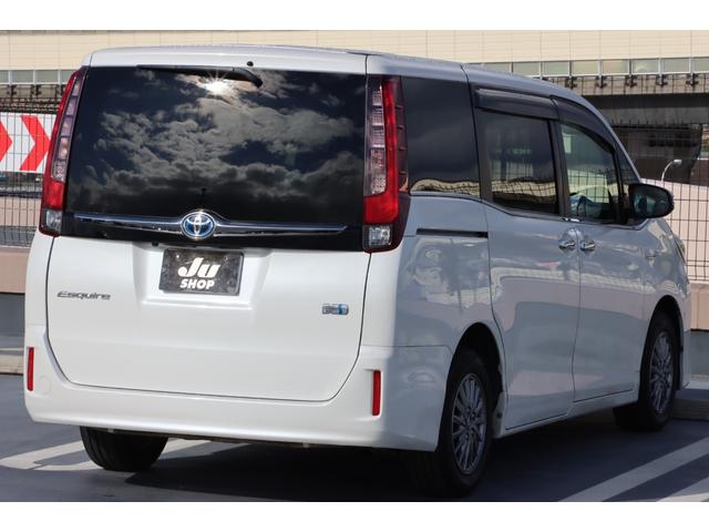 エスクァイア ハイブリッドＧｉ　ブラックテーラード　ブラックレザーシート（ヒーター付）／リアエンターテイメント／純正ナビ／フルセグＴＶ／Ｂｌｕｅｔｏｏｔｈ対応／ＵＳＢ接続可／スマートキー２本／両側パワスラ／ＥＴＣ／Ｐスタート／クルコン／ＬＥＤヘッド（18枚目）