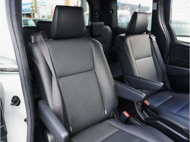 エスクァイア ハイブリッドＧｉ　ブラックテーラード　ブラックレザーシート（ヒーター付）／リアエンターテイメント／純正ナビ／フルセグＴＶ／Ｂｌｕｅｔｏｏｔｈ対応／ＵＳＢ接続可／スマートキー２本／両側パワスラ／ＥＴＣ／Ｐスタート／クルコン／ＬＥＤヘッド（45枚目）