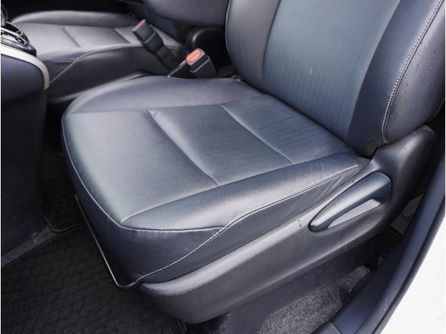 エスクァイア ハイブリッドＧｉ　ブラックテーラード　ブラックレザーシート（ヒーター付）／リアエンターテイメント／純正ナビ／フルセグＴＶ／Ｂｌｕｅｔｏｏｔｈ対応／ＵＳＢ接続可／スマートキー２本／両側パワスラ／ＥＴＣ／Ｐスタート／クルコン／ＬＥＤヘッド（58枚目）