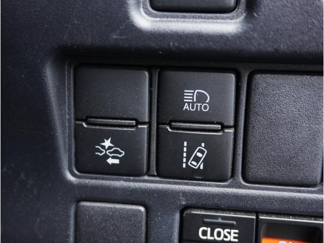 エスクァイア ハイブリッドＧｉ　ブラックテーラード　ブラックレザーシート（ヒーター付）／リアエンターテイメント／純正ナビ／フルセグＴＶ／Ｂｌｕｅｔｏｏｔｈ対応／ＵＳＢ接続可／スマートキー２本／両側パワスラ／ＥＴＣ／Ｐスタート／クルコン／ＬＥＤヘッド（69枚目）