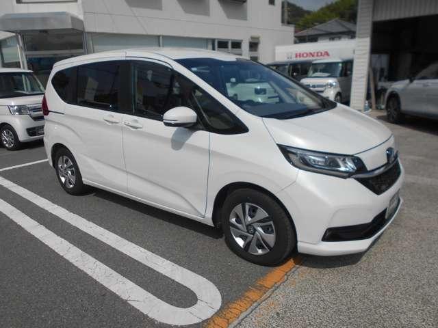 フリードハイブリッド ハイブリッド・Ｇ　あり車両／純正ナビ／ＥＴＣ／ドラレコ装備（3枚目）