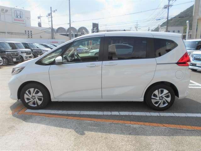フリードハイブリッド ハイブリッド・Ｇ　あり車両／純正ナビ／ＥＴＣ／ドラレコ装備（4枚目）