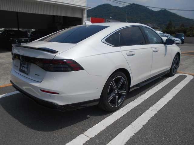 アコード ｅ：ＨＥＶ　Ｈｏｎｄａ　ＳＥＮＳＩＮＧ　３６０（4枚目）