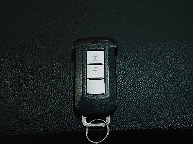 デイズルークス ハイウェイスター　Ｘ　Ｖセレクション＋セーフティＩＩ　ＥＴＣ　全周囲カメラ　両側スライドドア　ナビ　ＴＶ　衝突被害軽減システム　ＨＩＤ　スマートキー　アイドリングストップ　ベンチシート　ＣＶＴ　盗難防止システム　ＡＢＳ　ＥＳＣ　ＣＤ　アルミホイール（26枚目）