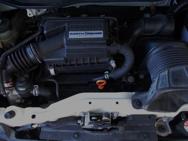 N-BOXカスタム G・ターボLパッケージ ETC バックカメラ 両側電動スライドドア TV オートクルーズコントロール オートライト HID スマートキー アイドリングストップ 電動格納ミラー ベンチシート CVT 盗難防止システム ABS(28枚目)