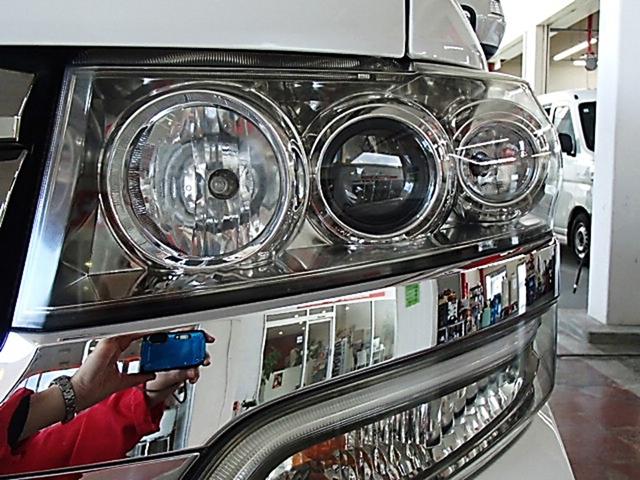 Ｎ－ＢＯＸカスタム Ｇ・Ｌパッケージ　ドライブレコーダー　ＥＴＣ　バックカメラ　両側スライドドア　ＴＶ　オートライト　ＨＩＤ　スマートキー　電動格納ミラー　ベンチシート　ＣＶＴ　盗難防止システム　ＡＢＳ　ＥＳＣ　ＣＤ　ＤＶＤ再生（8枚目）