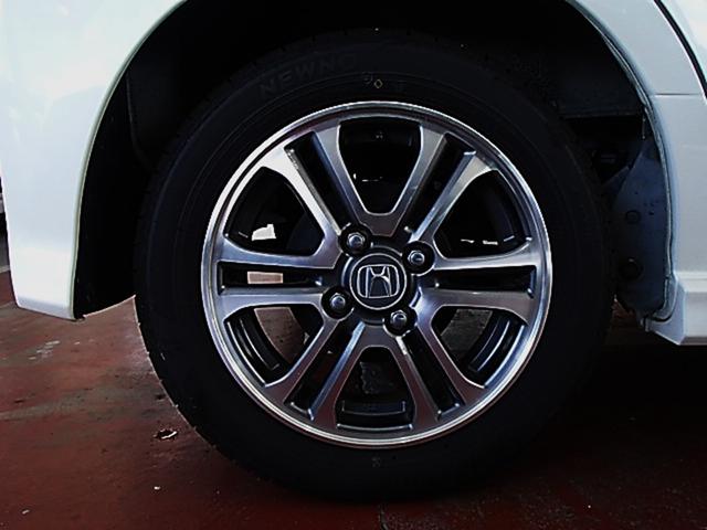 Ｎ－ＢＯＸカスタム Ｇ・Ｌパッケージ　ドライブレコーダー　ＥＴＣ　バックカメラ　両側スライドドア　ＴＶ　オートライト　ＨＩＤ　スマートキー　電動格納ミラー　ベンチシート　ＣＶＴ　盗難防止システム　ＡＢＳ　ＥＳＣ　ＣＤ　ＤＶＤ再生（10枚目）