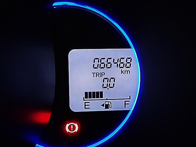 Ｎ－ＢＯＸカスタム Ｇ・Ｌパッケージ　ドライブレコーダー　ＥＴＣ　バックカメラ　両側スライドドア　ＴＶ　オートライト　ＨＩＤ　スマートキー　電動格納ミラー　ベンチシート　ＣＶＴ　盗難防止システム　ＡＢＳ　ＥＳＣ　ＣＤ　ＤＶＤ再生（17枚目）