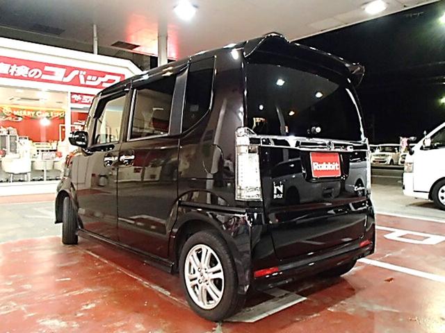 N-BOXカスタム G・Lパッケージ ETC 両側スライド・片側電動 オートライト HID スマートキー アイドリングストップ ベンチシート CVT 盗難防止システム ABS ESC ミュージックプレイヤー接続可(6枚目)