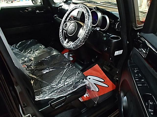 N-BOXカスタム G・Lパッケージ ETC 両側スライド・片側電動 オートライト HID スマートキー アイドリングストップ ベンチシート CVT 盗難防止システム ABS ESC ミュージックプレイヤー接続可(11枚目)