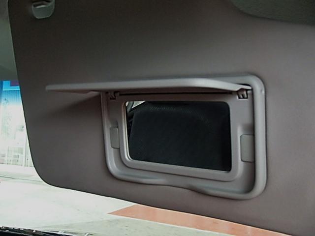 N-BOXカスタム G・Lパッケージ ETC 両側スライド・片側電動 オートライト HID スマートキー アイドリングストップ ベンチシート CVT 盗難防止システム ABS ESC ミュージックプレイヤー接続可(24枚目)