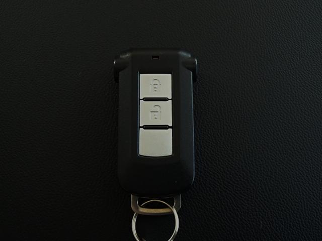 デイズルークス X ETC 全周囲カメラ 両側スライド・片側電動 衝突被害軽減システム スマートキー アイドリングストップ 電動格納ミラー ベンチシート CVT 盗難防止システム ABS ESC CD(25枚目)