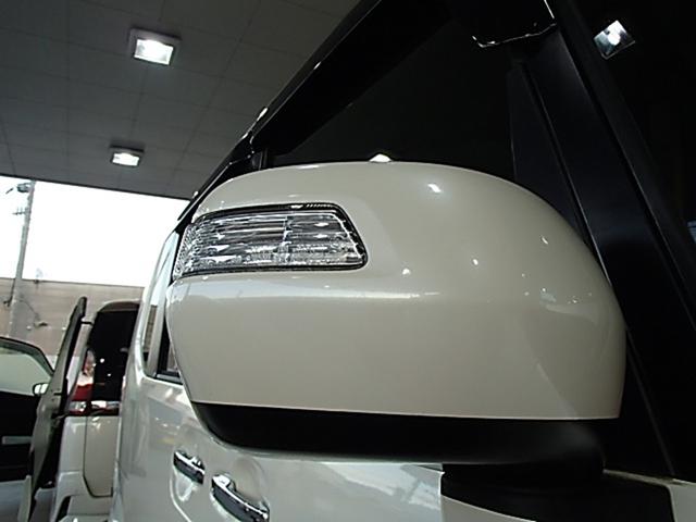 Ｎ－ＢＯＸカスタム Ｇ・Ｌパッケージ　ＥＴＣ　バックカメラ　両側スライド・片側電動　ＴＶ　オートライト　ＨＩＤ　スマートキー　アイドリングストップ　ベンチシート　ＣＶＴ　盗難防止システム　ＡＢＳ　ＥＳＣ　ＣＤ　ＤＶＤ再生（7枚目）