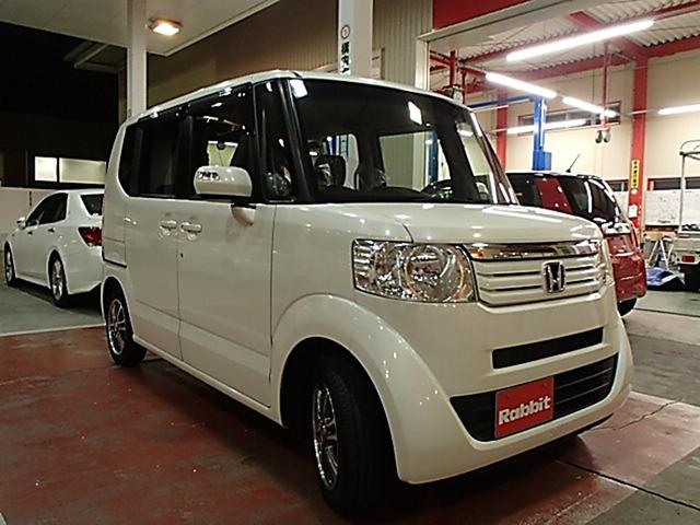 N-BOX G・Lパッケージ ETC バックカメラ 両側スライド・片側電動 TV スマートキー アイドリングストップ 電動格納ミラー ベンチシート CVT 盗難防止システム ABS ESC CD DVD再生(3枚目)