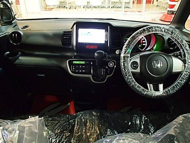 N-BOX G・Lパッケージ ETC バックカメラ 両側スライド・片側電動 TV スマートキー アイドリングストップ 電動格納ミラー ベンチシート CVT 盗難防止システム ABS ESC CD DVD再生(16枚目)