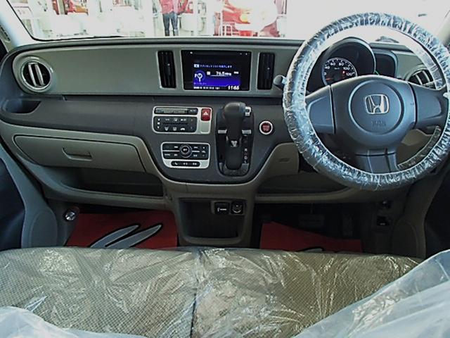 N-ONE G・Lパッケージ バックカメラ オートライト HID スマートキー アイドリングストップ 電動格納ミラー ベンチシート CVT 盗難防止システム ABS ESC CD アルミホイール 衝突安全ボディ エアコン(16枚目)