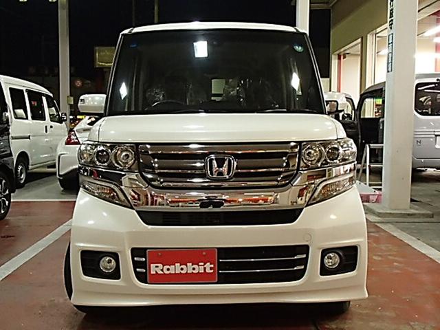 Ｎ－ＢＯＸカスタム Ｇ　ＳＳパッケージ　ＥＴＣ　バックカメラ　両側スライドドア　ＴＶ　衝突被害軽減システム　オートライト　ＨＩＤ　スマートキー　アイドリングストップ　電動格納ミラー　ベンチシート　ＣＶＴ　盗難防止システム　ＡＢＳ　ＥＳＣ（2枚目）