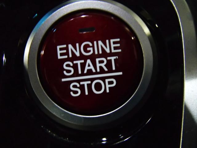 Ｎ－ＢＯＸカスタム Ｇ　ＳＳパッケージ　ＥＴＣ　バックカメラ　両側スライドドア　ＴＶ　衝突被害軽減システム　オートライト　ＨＩＤ　スマートキー　アイドリングストップ　電動格納ミラー　ベンチシート　ＣＶＴ　盗難防止システム　ＡＢＳ　ＥＳＣ（23枚目）