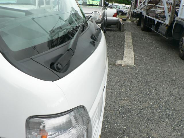 ＮＴ１００クリッパートラック 　冷蔵冷凍車　－５℃設定　オートマ　荷箱左扉、リヤ観音開き　ＡＢＳ（23枚目）