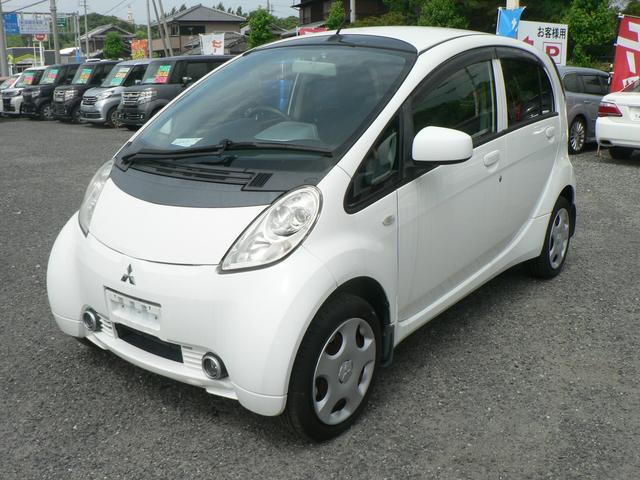 アイミーブ Ｘ　（１６．０ｋＷＨ）電気自動車　スマートキー　バックモニター　ＬＥＤオートライト　フロントシートヒーター　電格電動ミラー（3枚目）