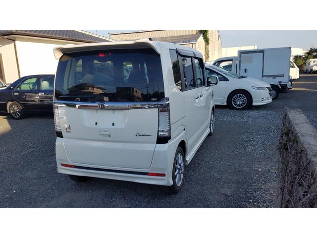 N-BOXカスタム G・Lパッケージ 左パワースライドドア ナビ フルセグTV Bluetooth対応 スマートキー ステアリングスイッチ オートHIDライト(6枚目)