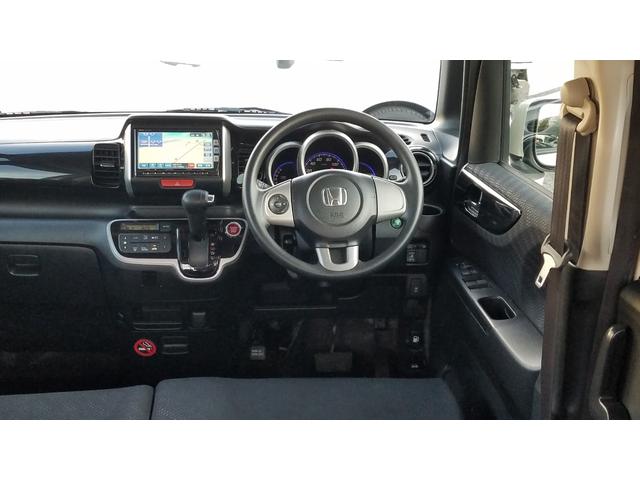 N-BOXカスタム G・Lパッケージ 左パワースライドドア ナビ フルセグTV Bluetooth対応 スマートキー ステアリングスイッチ オートHIDライト(11枚目)