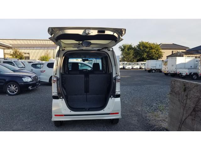 N-BOXカスタム G・Lパッケージ 左パワースライドドア ナビ フルセグTV Bluetooth対応 スマートキー ステアリングスイッチ オートHIDライト(25枚目)